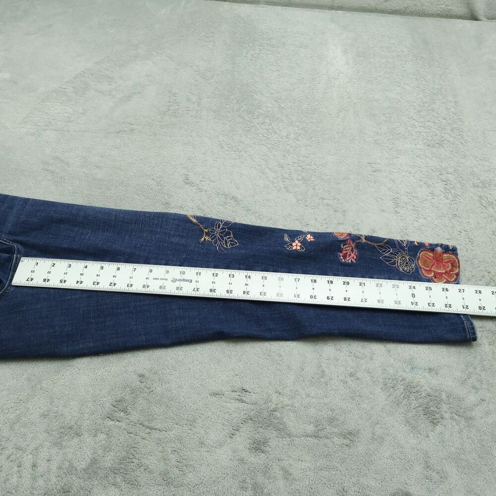 Chico's Jeans Women's 2R US-12 High-Rise Girlfriend Slim Leg Ankle 27" Inseam - Picture 16 of 16
